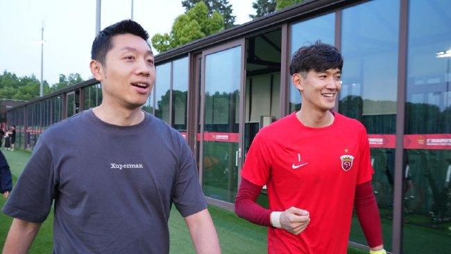 国内小情侣一二三区在线视频
